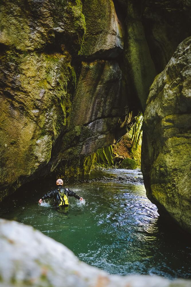 3-meilleurs-canyoning-annecy