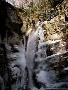 Canyoning hivernal