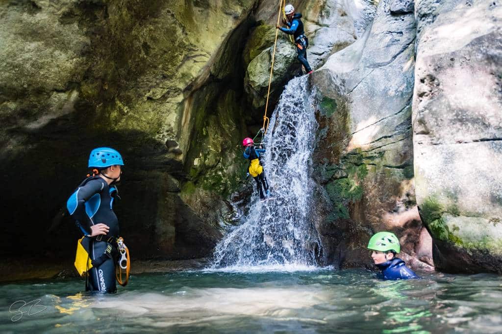 Descente du canyon d'Angon à Talloires, au-dessus du lac d'Annecy